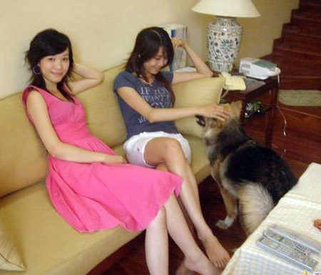 晒现代越南女生生活照(组图)(6)_E度高考网