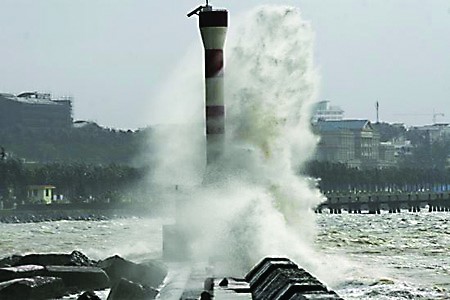 自然灾害形成的自然原因和人为原因(3)_作文网