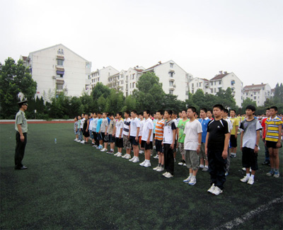 合肥琥珀中学军训和入学教育活动