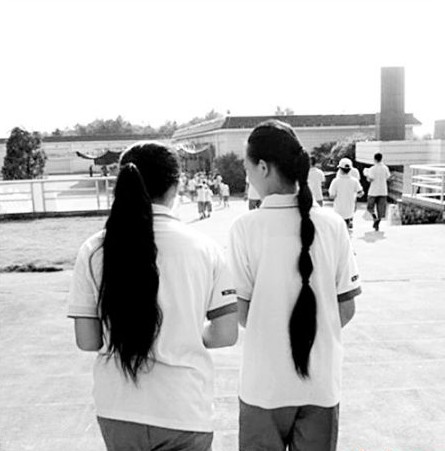 榕中小学新学年举措 华伦中学取消学生发禁_