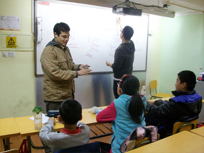 乐加乐英超班免费外教口语课首次亮相_英语