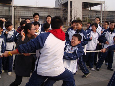 ˫һУ԰Ļκӻ