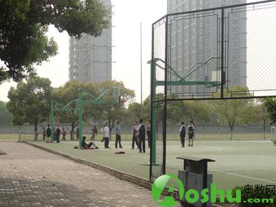 苏州外国语操场