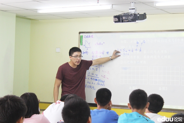 吴向宏人口_人口普查图片