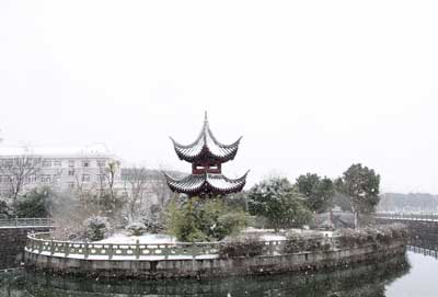 2013年宁波第一场雪之蛟川书院雪后景色