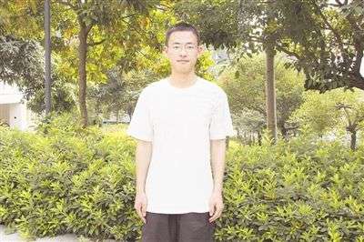 2013年广西高考理科状元张波 不开夜车但心态