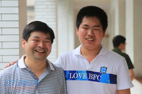 2014湖南高考理科状元安乡一中宋振宇723分_