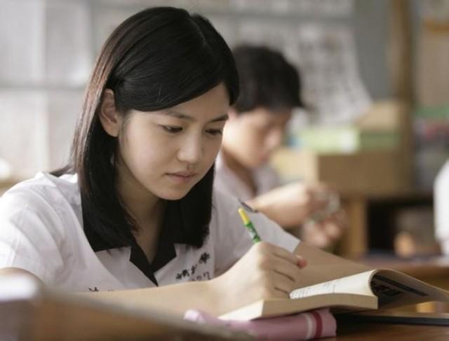 为什么女孩总比男孩成绩好?