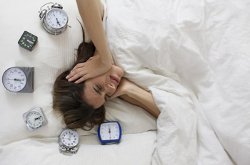 赖床有理 优秀人才平均睡眠8.5小时_英语网
