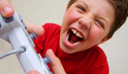 如何让孩子摆脱对电子游戏的心理依赖