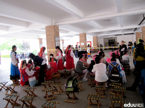 春芽杯中学组决赛<em>高新一中</em>国际部赛区现场报