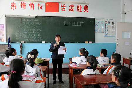 吉林市船营区实验小学图片