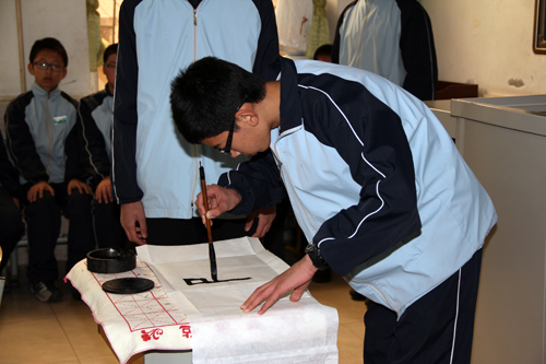 ѧУвչĦ ǿѧԺ