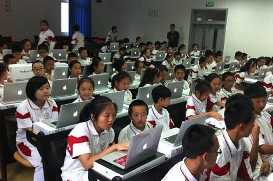 中考这一年,是一场硝烟弥漫的战争,孩子们需要踏实复