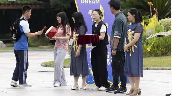 2024年浙江杭州设167个学校考试知识点，9万考生参加考试